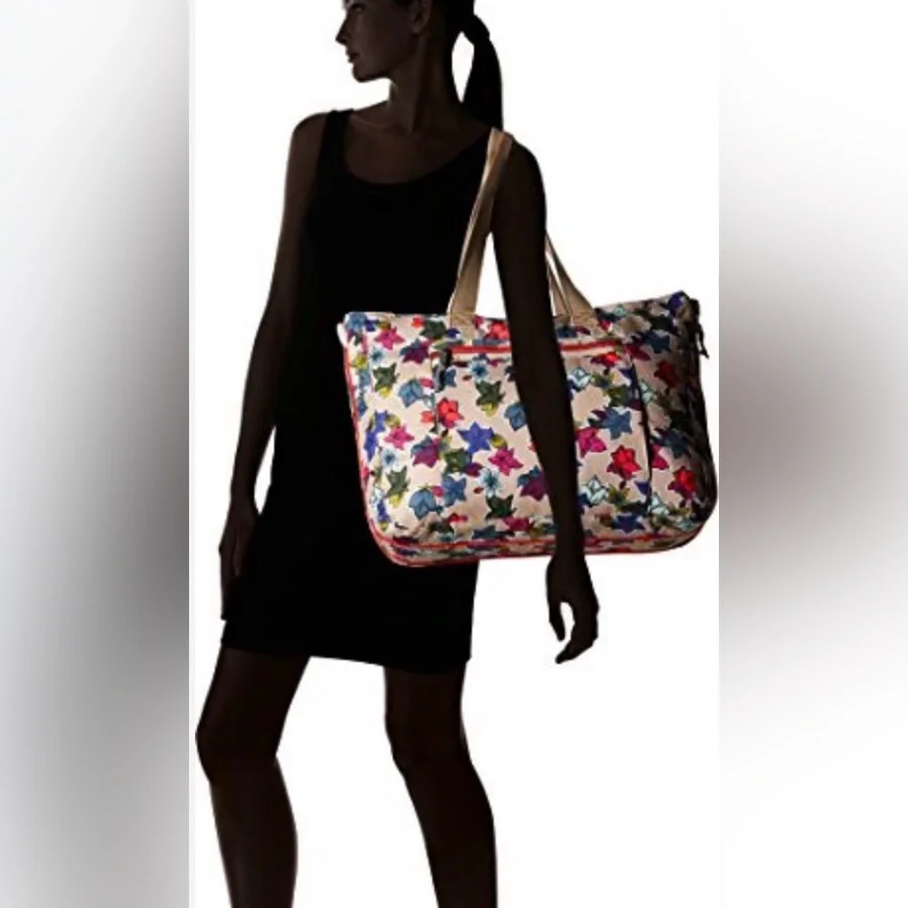 Vera Bradley Lighten Up Expandable Travel Tote Falling Flowers - Picture 9 of 10